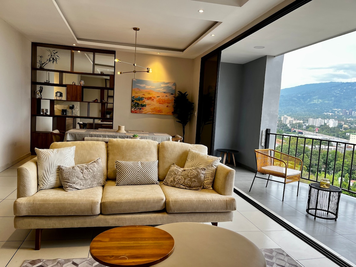 Golden View Apartment | 9 Huéspedes | San Salvador