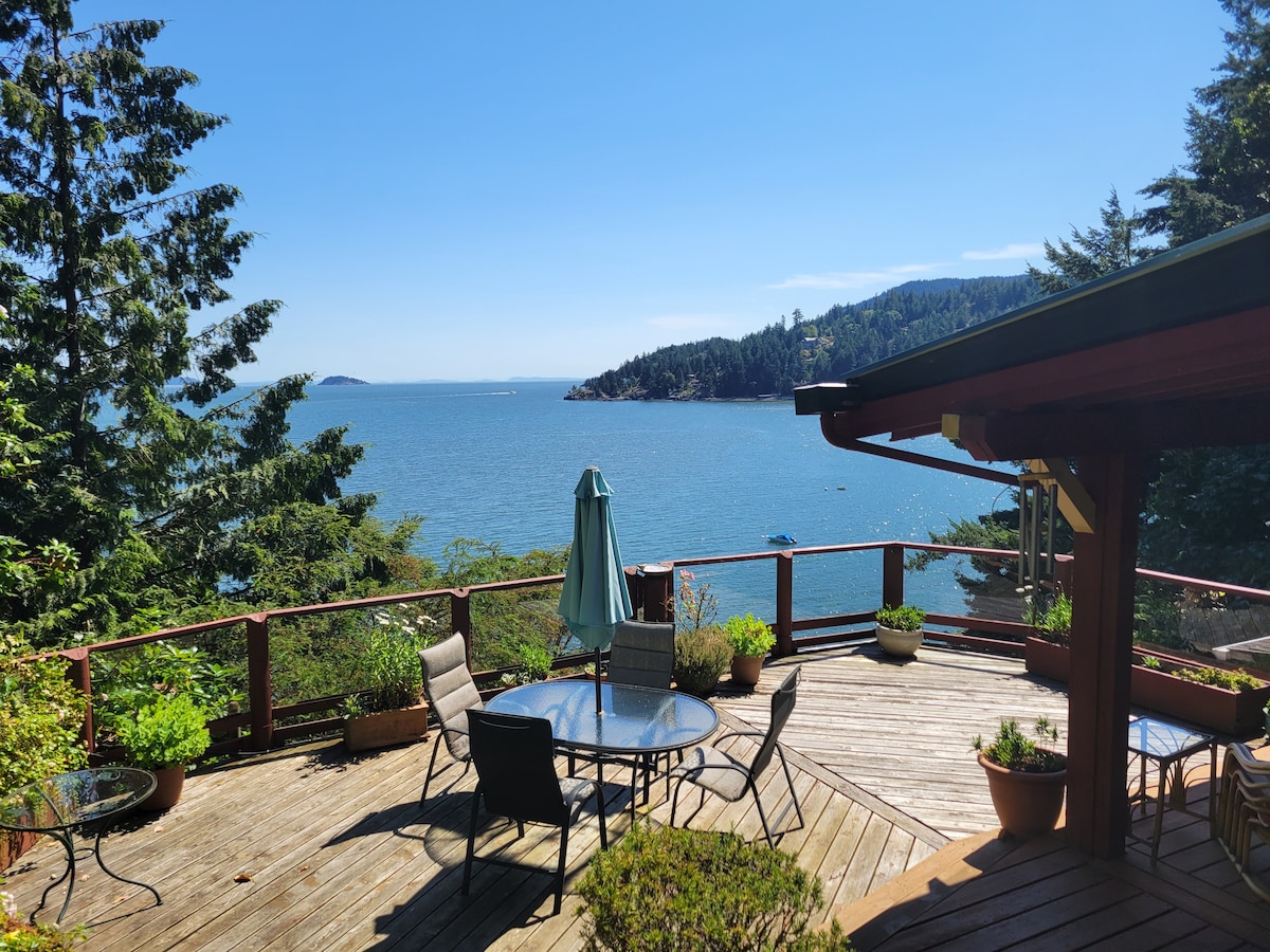 Fabulous ocean view cottage