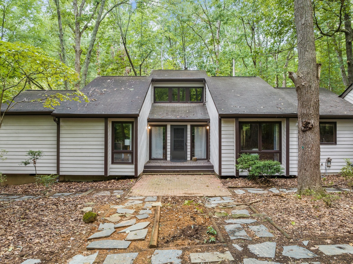 Large, private home on forested lot in Chapel Hill