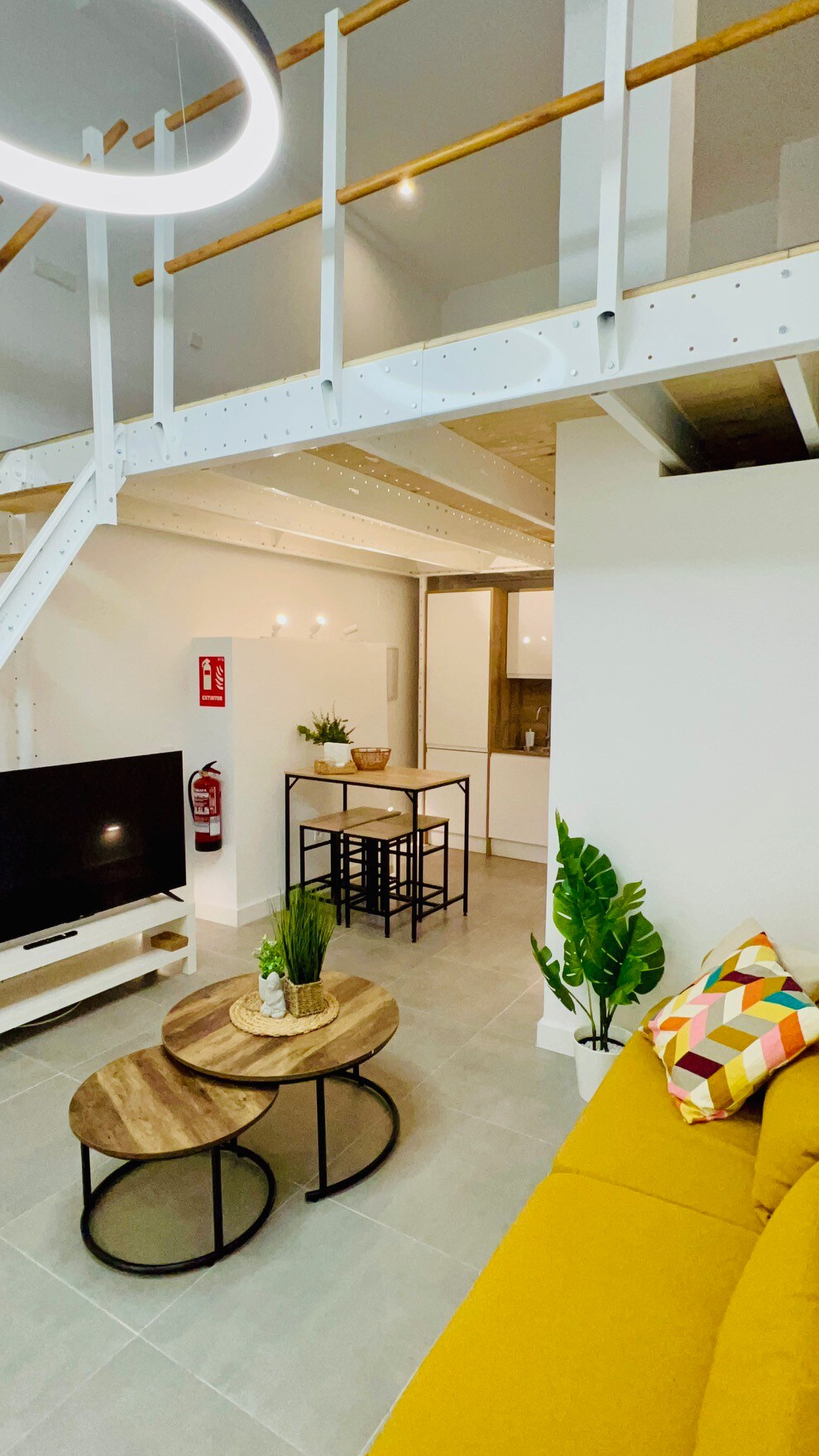 Loft 10 minutes away from the center of Madrid