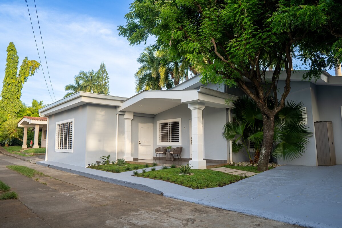 Casa Las Palmeras, Managua Nicaragua