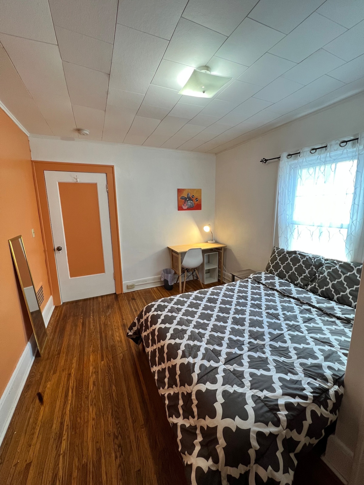 Orange Room in Westcott 很近 Syracuse University