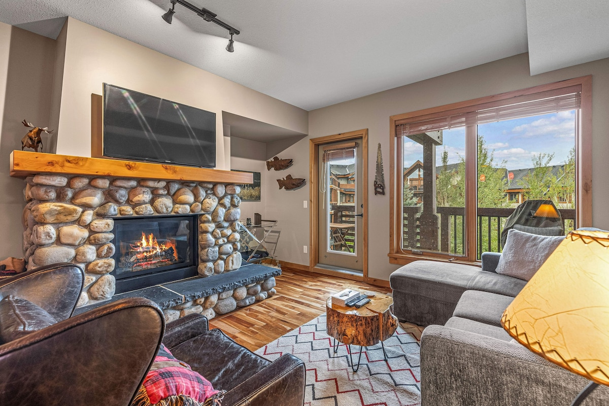 Canmore Mountain Retreat