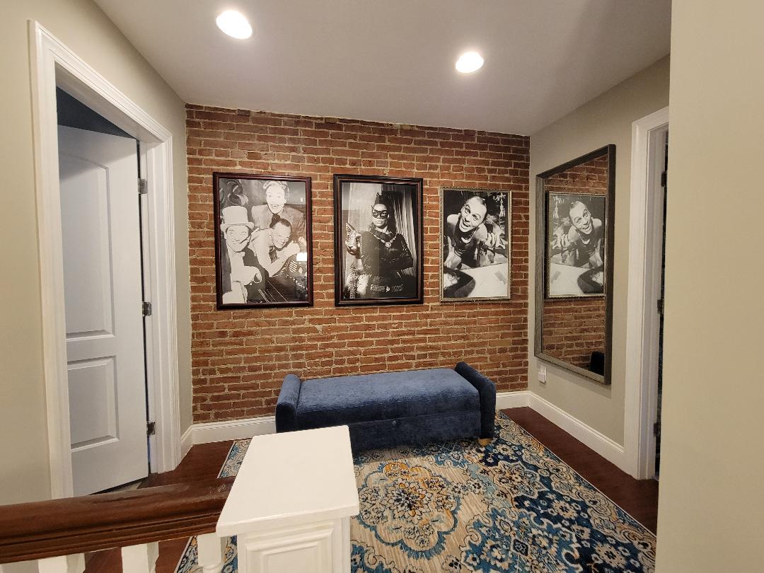 Marvel vs DC Historic Townhome w/Hot Tub!