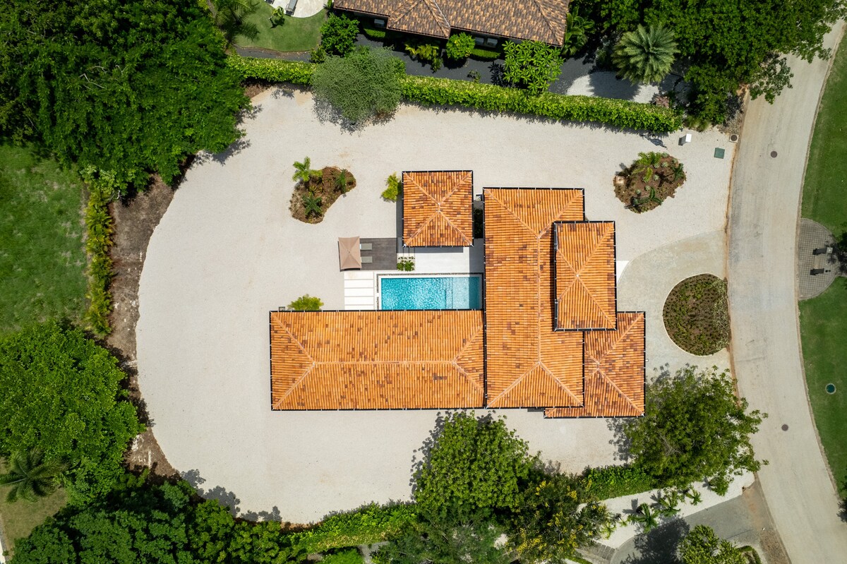 Hacienda Pinilla luxury Villa