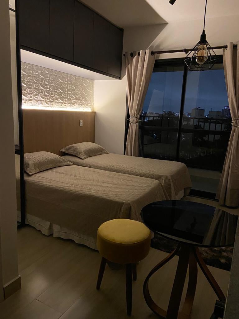 Studio Metrô SP Solteiro ou Casal
Wi-fi+Piscina