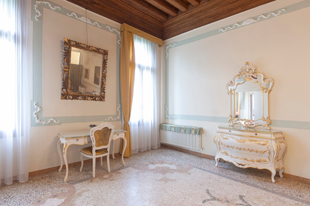 Luxury Apartment Pesaro Papafava