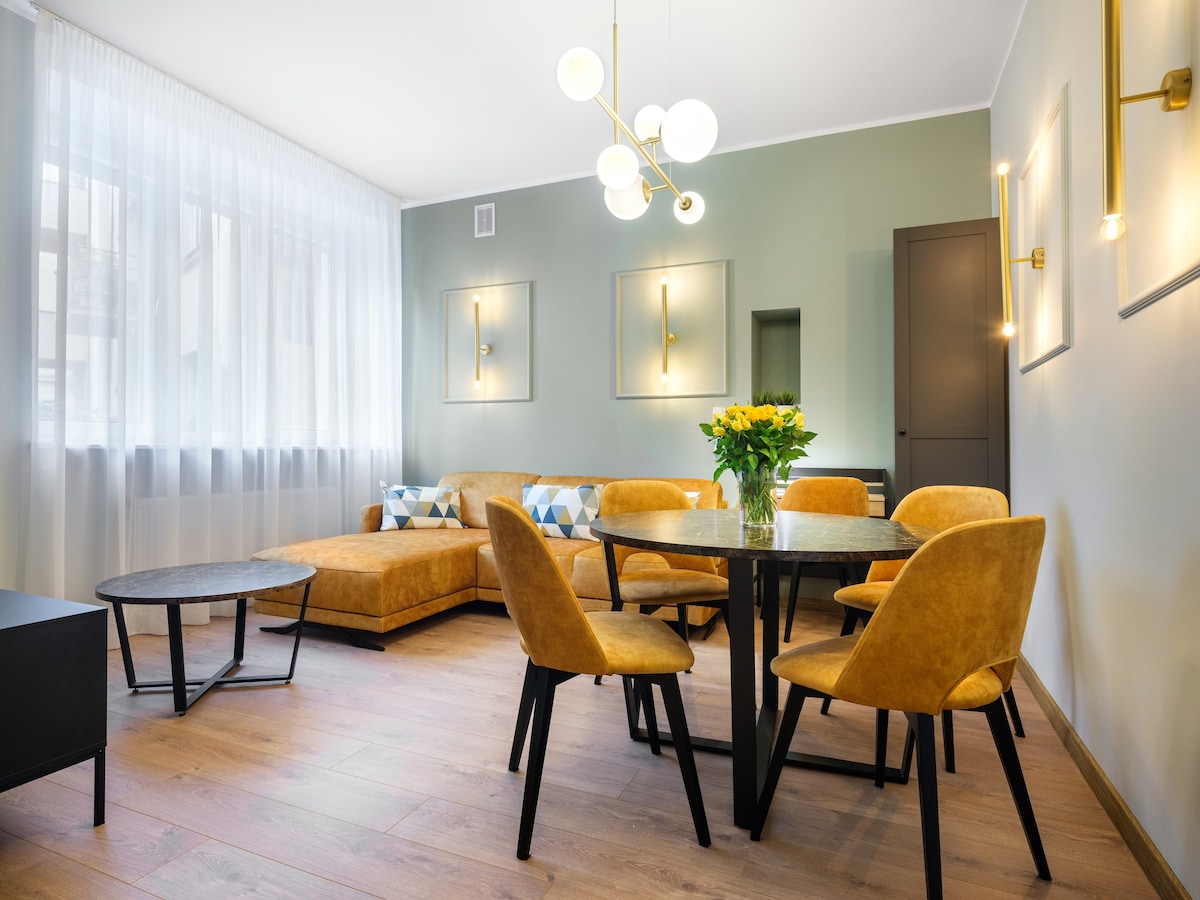 Bright apartment near Main  Station by Tyzenhauz