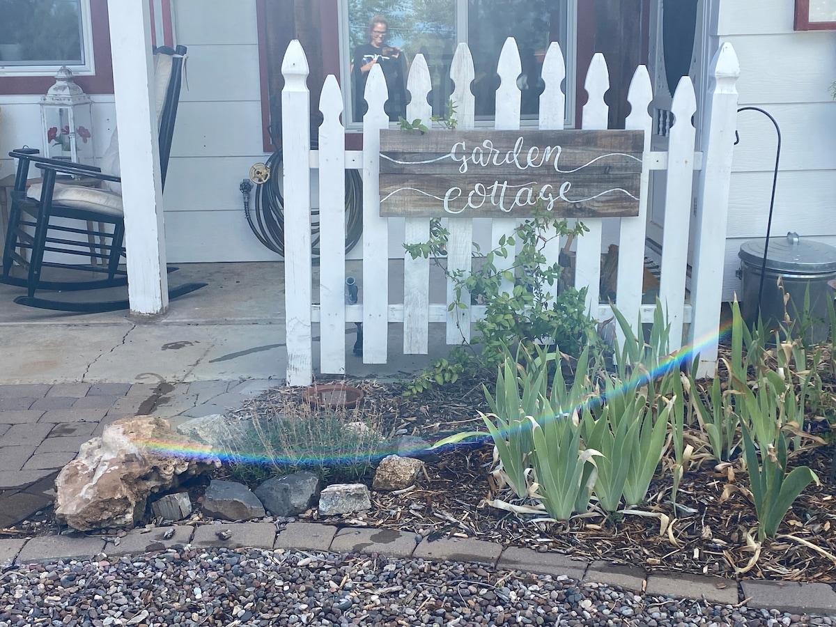 Prescott Garden Cottage