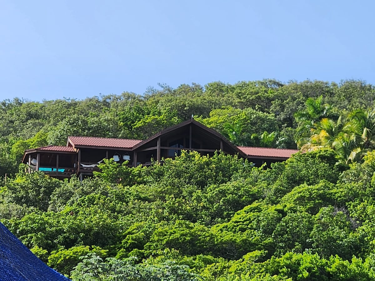 Residencia Pura Dicha en la isla de Roatan