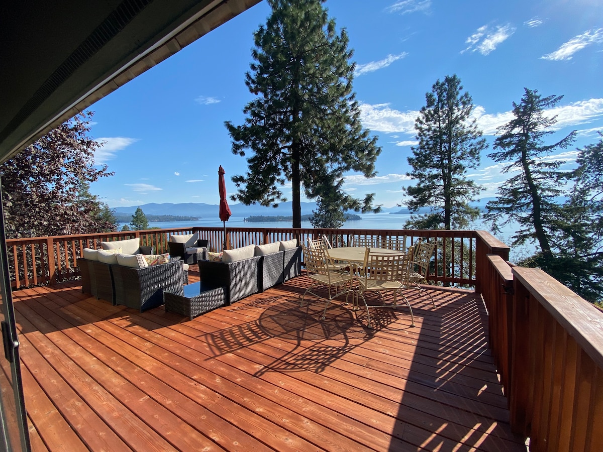Eagles Nest - Lakeview Cabin with stunning views.