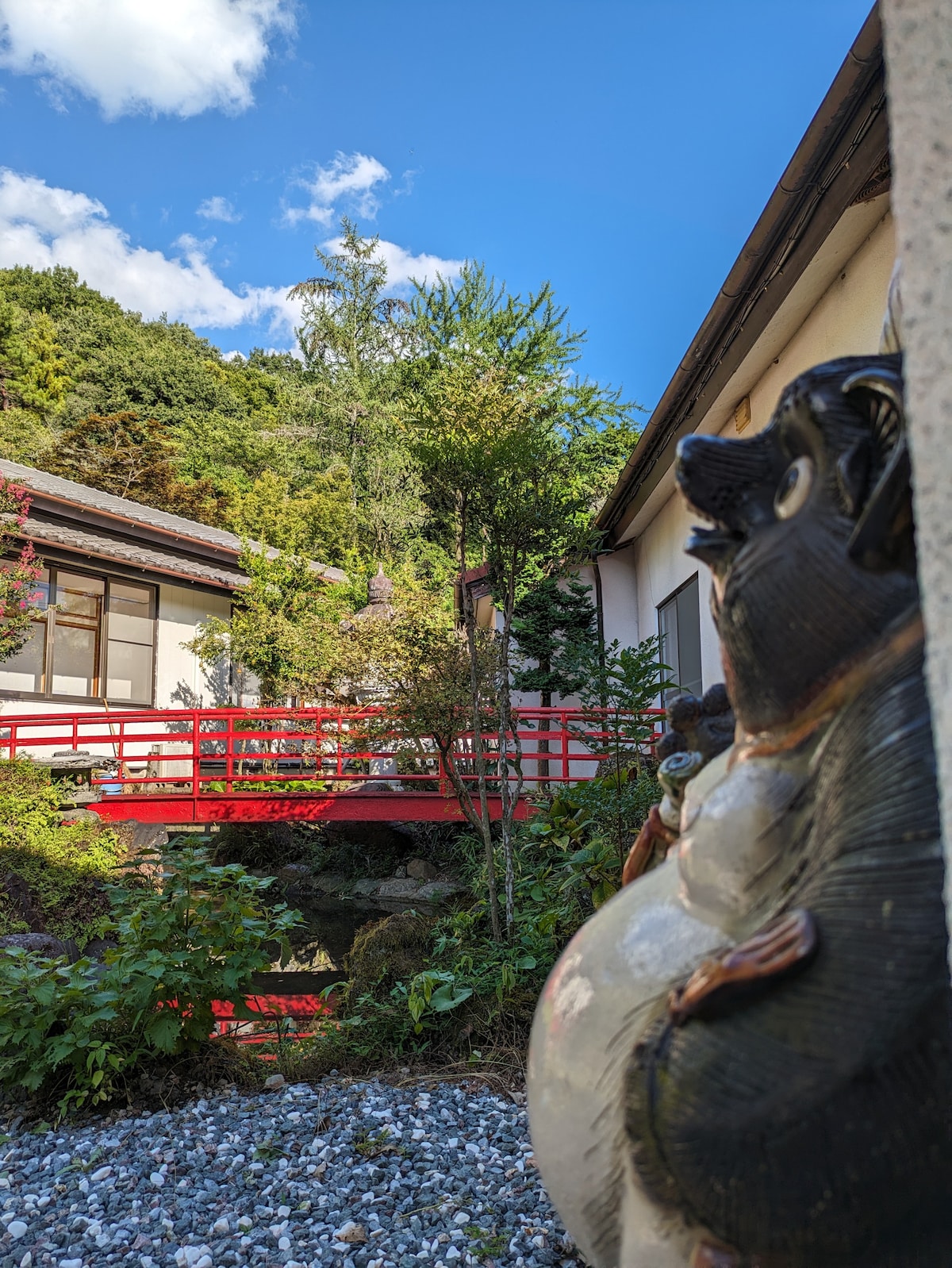 「語る。水に。彩る。時を。」