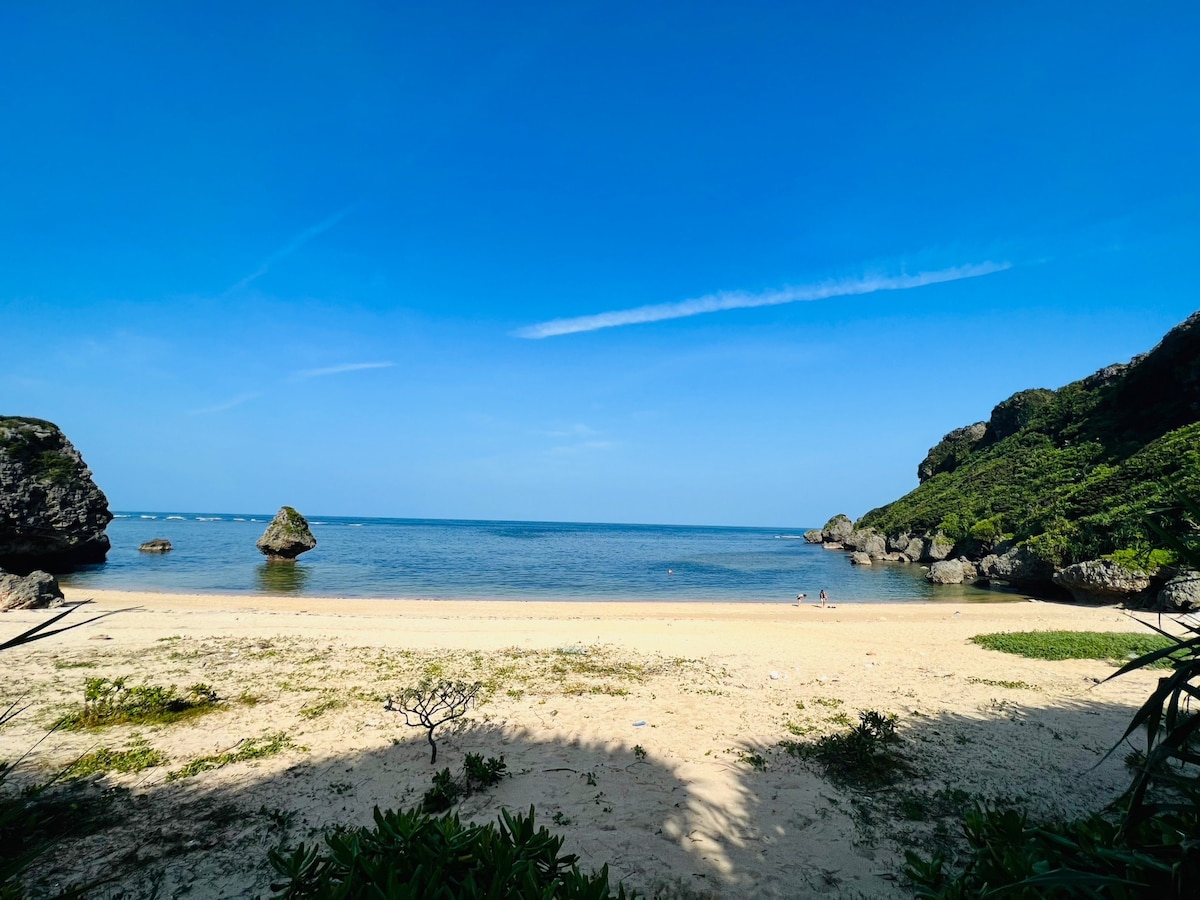 豪华露营度假村阿库纳海滩（最多4人）