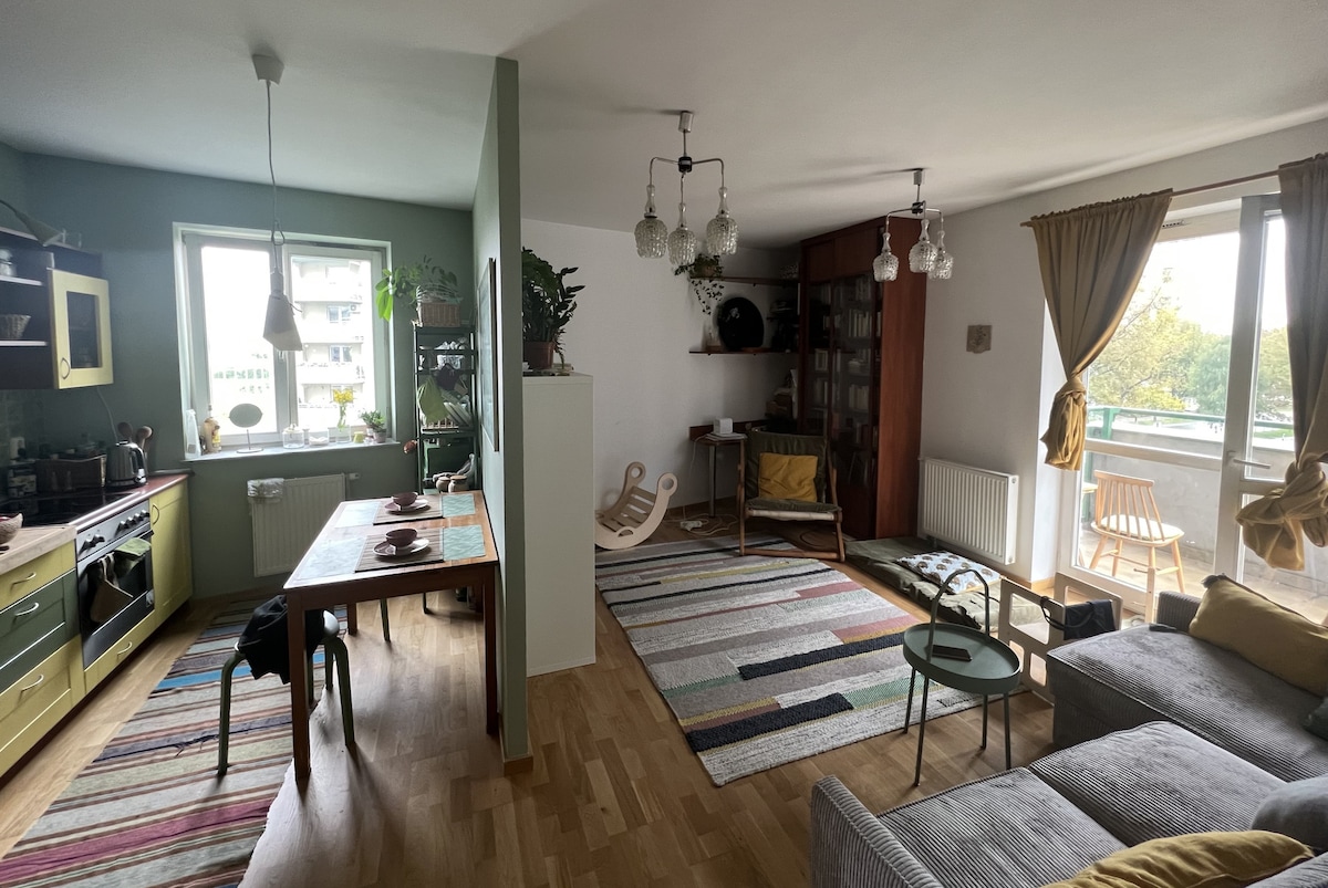 Cosy apartment Nila,12min by tram to the old town