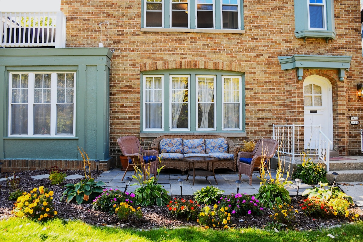 Spacious & Bright with garage.