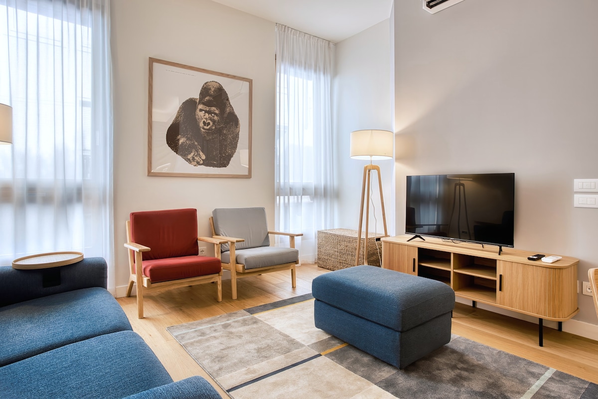 Near Duomo, New Luxury Apartment - Castore