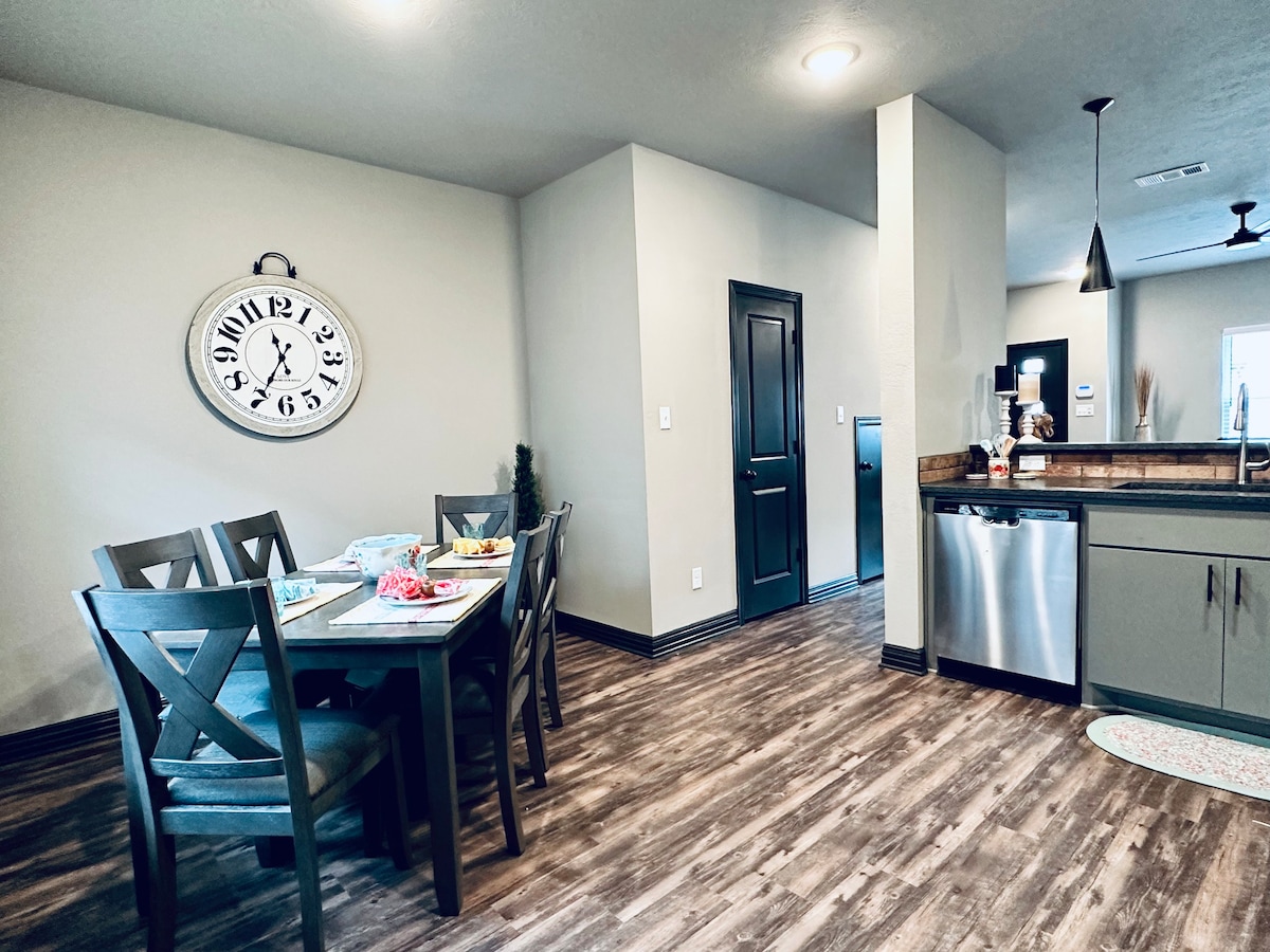 Stunning New Aggieland Condo 402