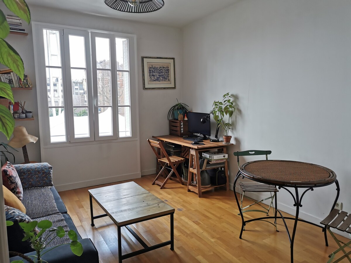 Appartement cozy Buttes Chaumont • 5p