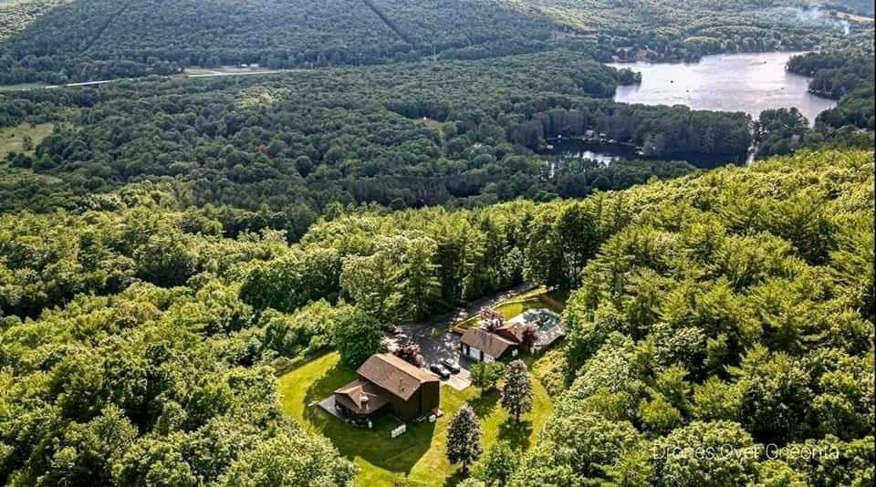 Valley View Estates Pool Home