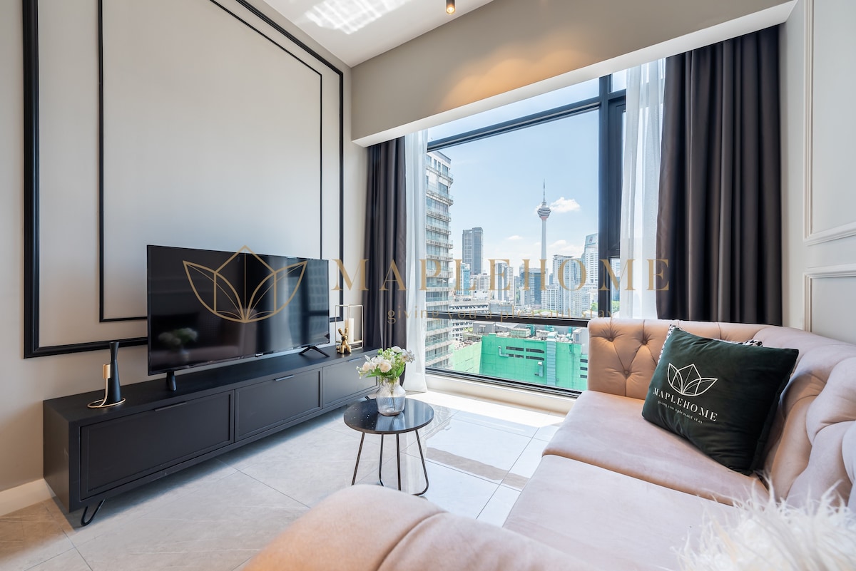 Stylish & Chill 1BR Suite with Sky Swimming Pool