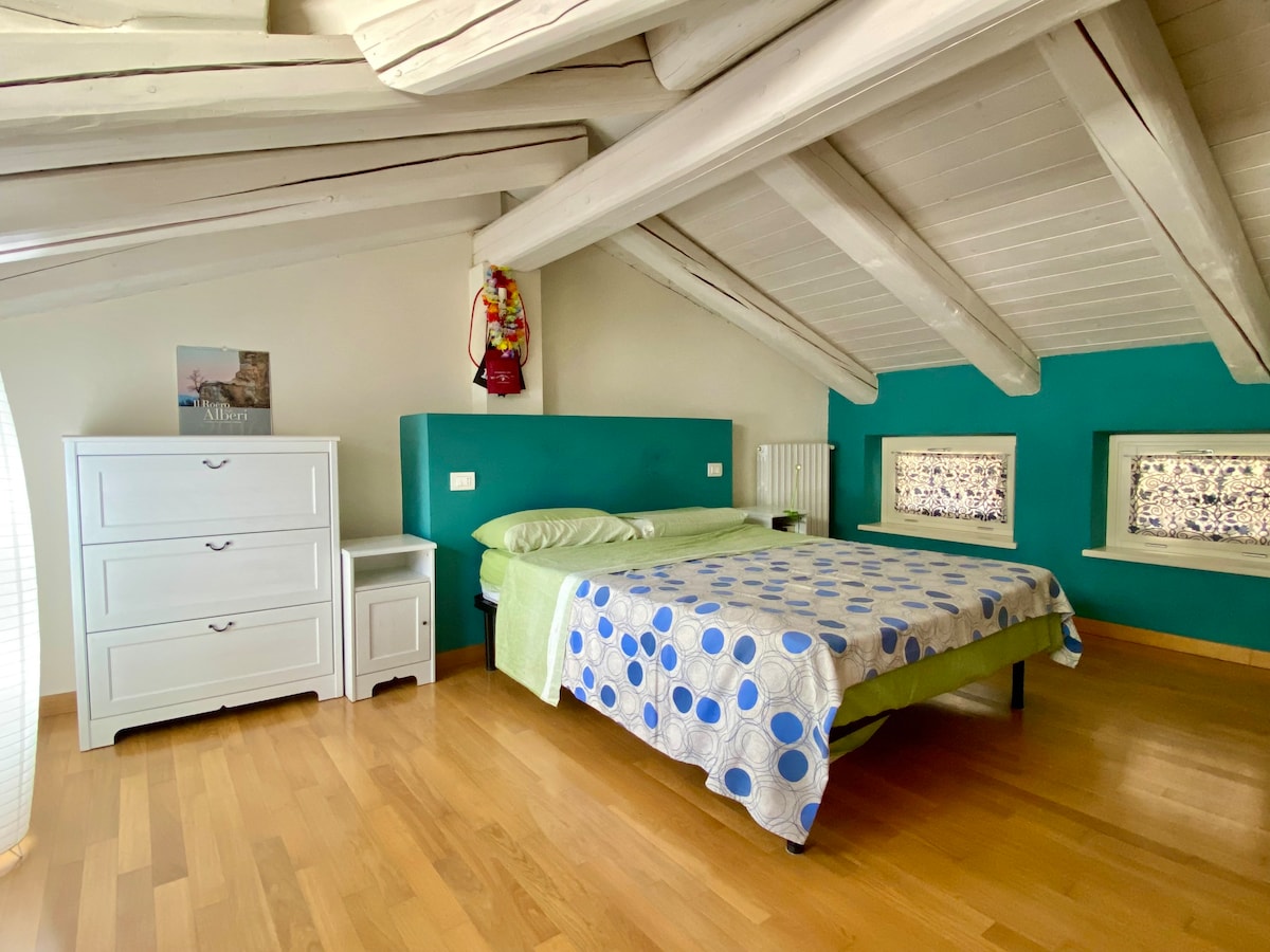 Loft39 is a loft in Montà in the heart of Roero