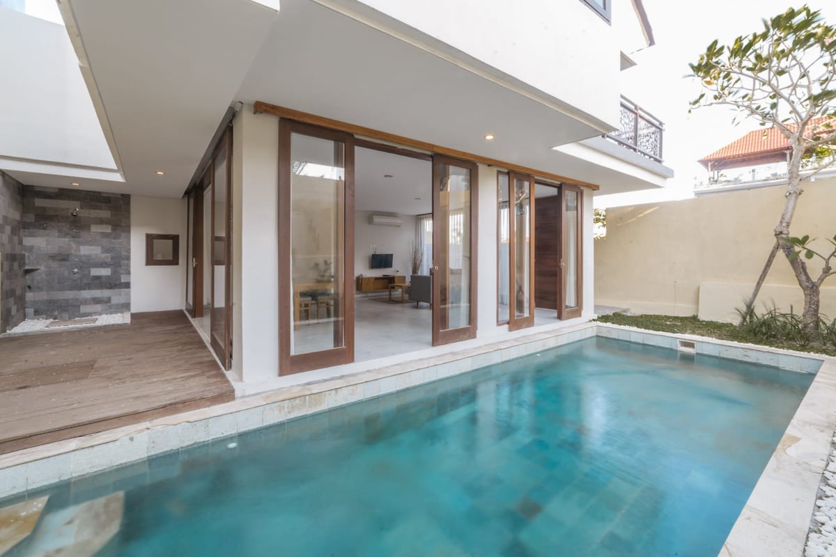 Tropical Gem 2BR Villa with Private Pool