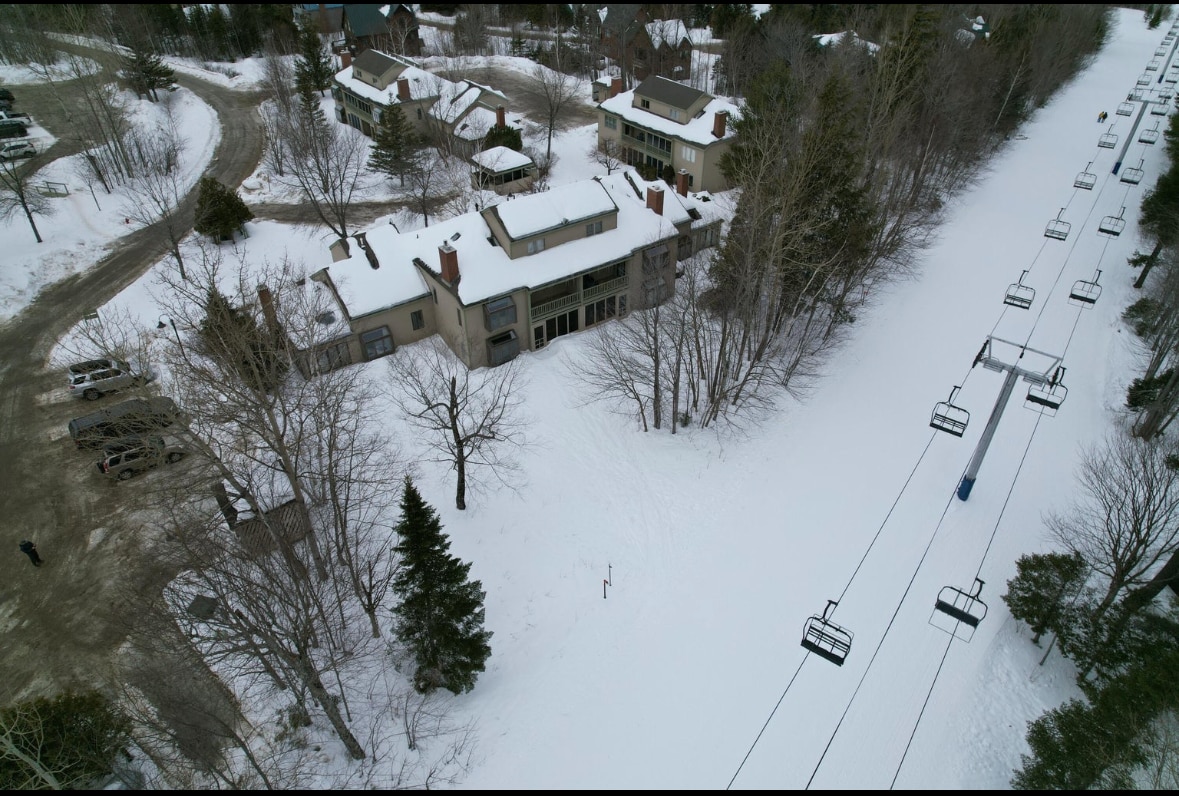 Snowdrop Trailside Condo