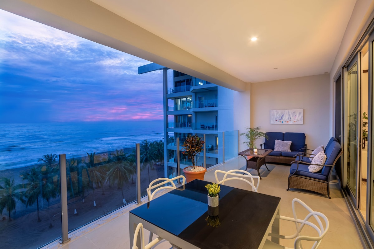 Diamante 602s - Oceanfront Luxury - 2 King Suites