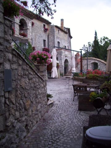 Castelnuovo Parano的民宿