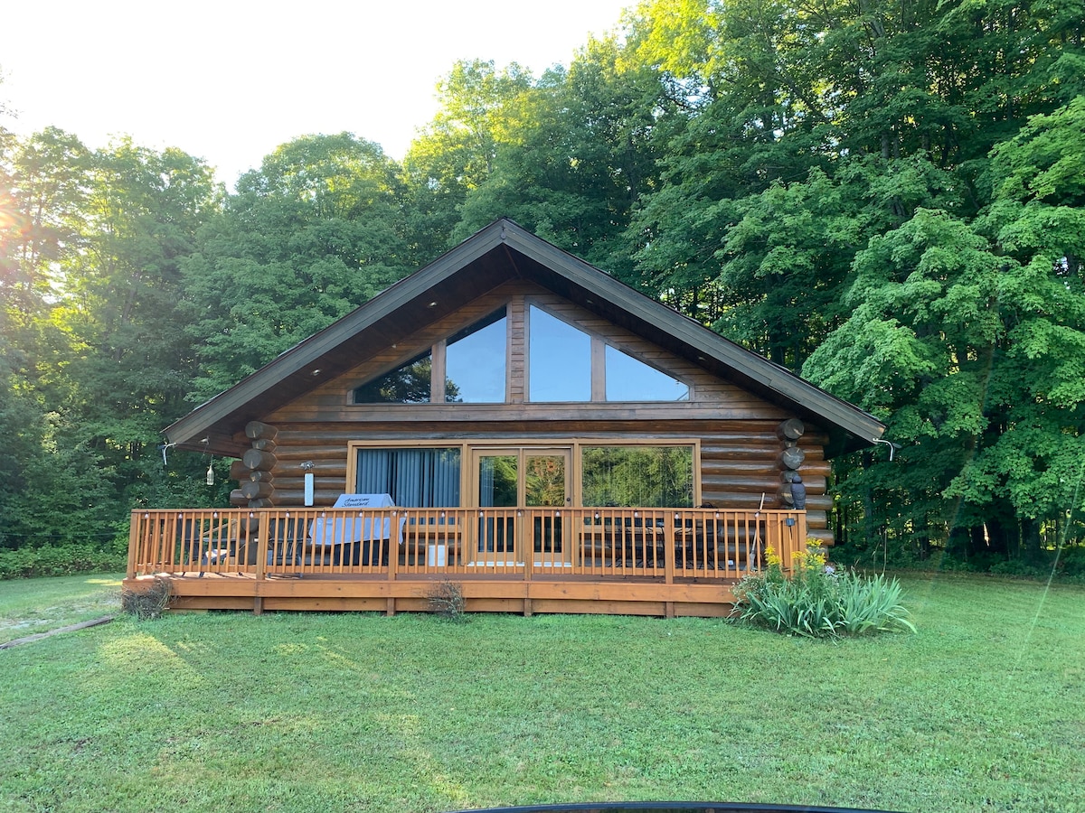 Serene Log Cabin Getaway