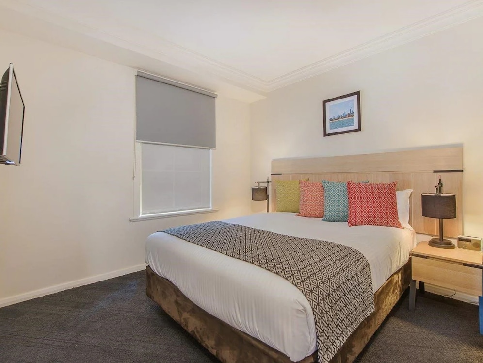 South Yarra Central Hotel One Bedroom Apartment