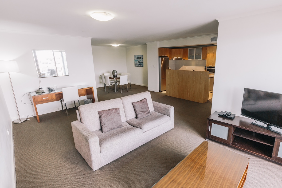Newcastle Central Plaza Hotel 3 Bedroom Apartment