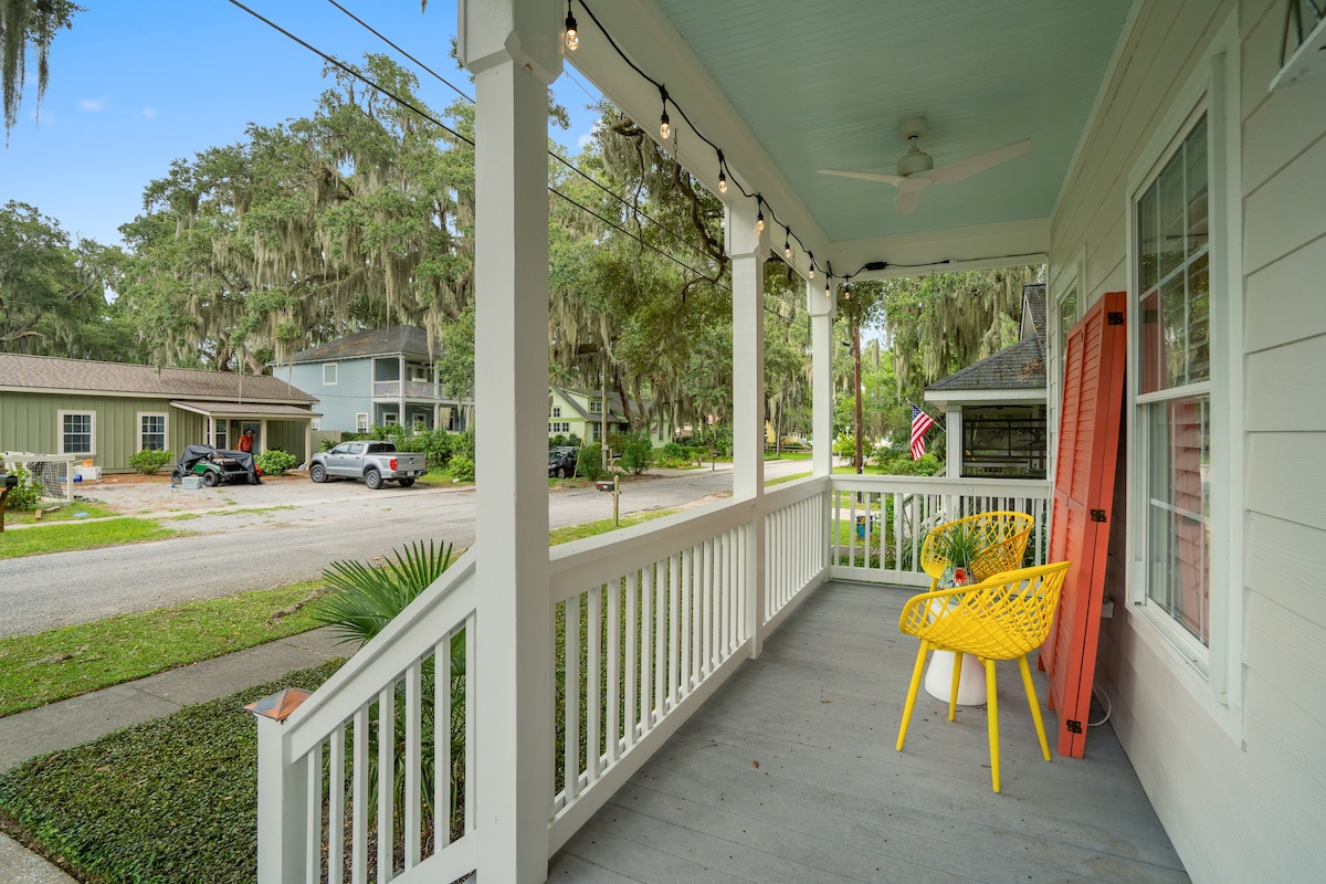 The Happy Place - Walkable in Port Royal Village