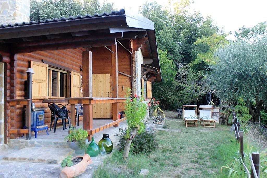 Chalet nel bosco