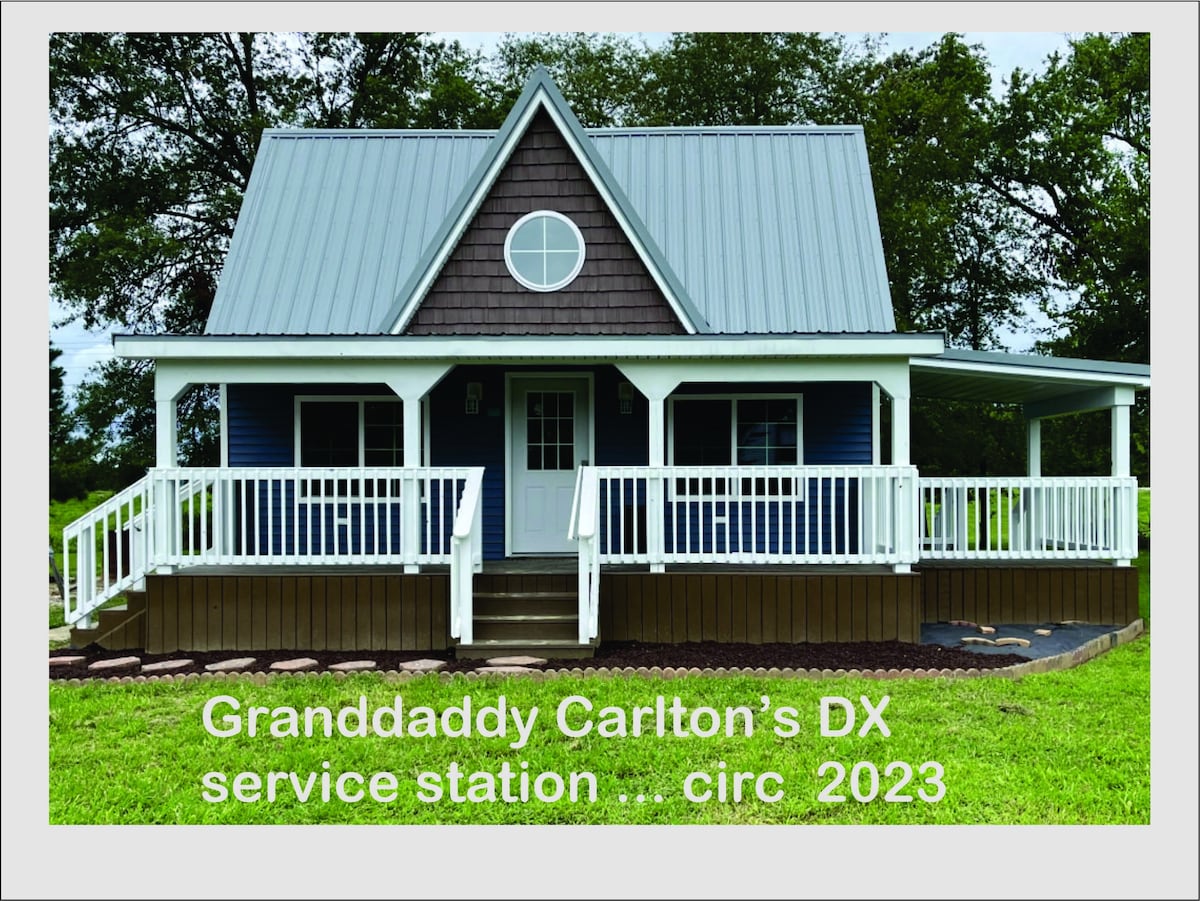 Grandaddy Carlton's 1938 DX Service Station