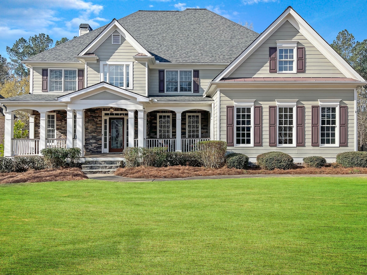 Luxury 6-Bedroom in All Lakes, Acworth, GA