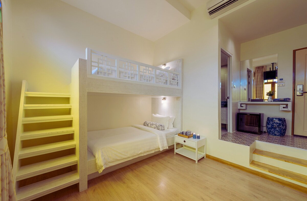 Central Phuket Escape: 2 BunkBeds, Sino Style