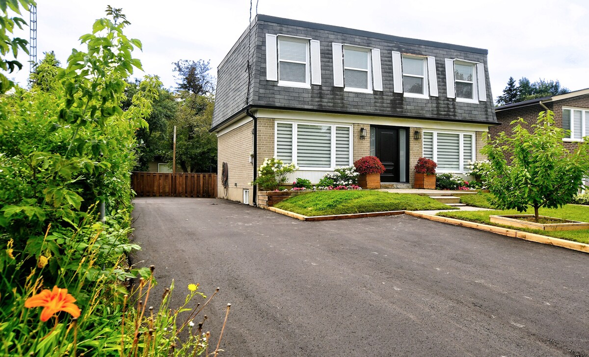 Entire Detached Home with 4 parking space