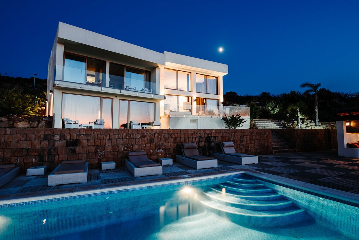 Moderna villa con piscina | 8PAX