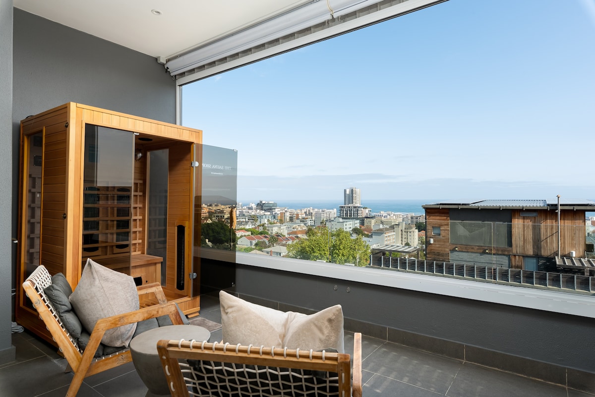 Ocean View Luxury Penthouse | Sauna + Braai