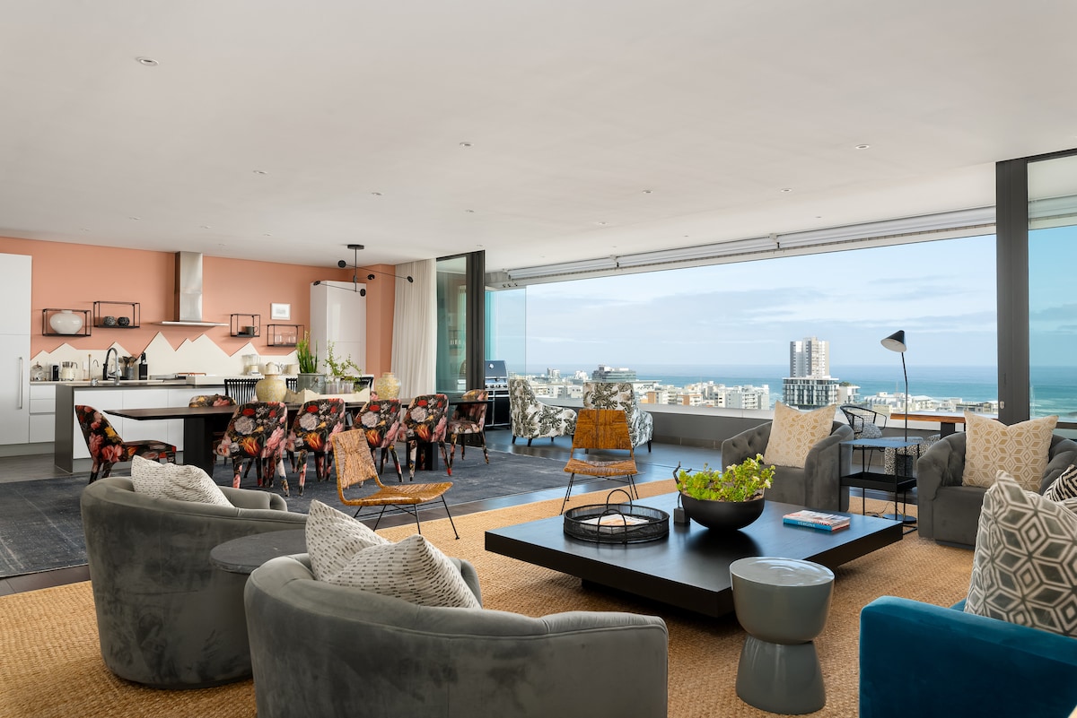 Ocean View Luxury Penthouse | Sauna + Braai