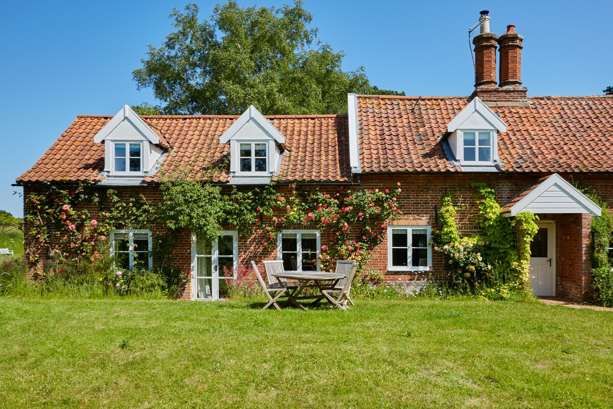 Unique Hideaway | Norfolk | Dog Friendly