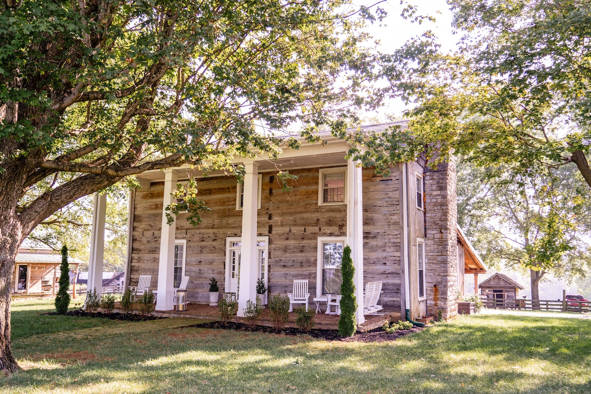 Muletown Manor at Muletown Farm in Columbia, TN