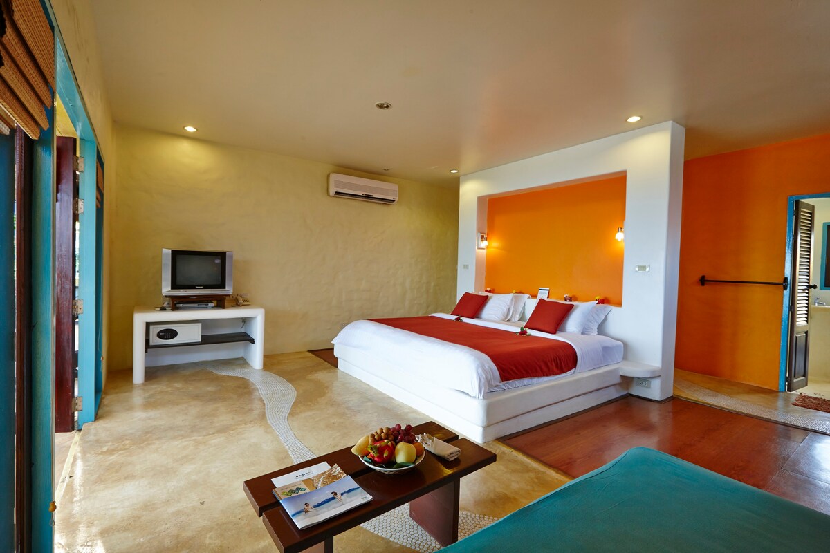 VacationVillage Phra Nang Lanta-Beach Front Suite