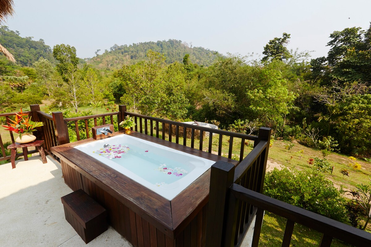 Wareerak Hot Spring & Wellness-Villa Suite