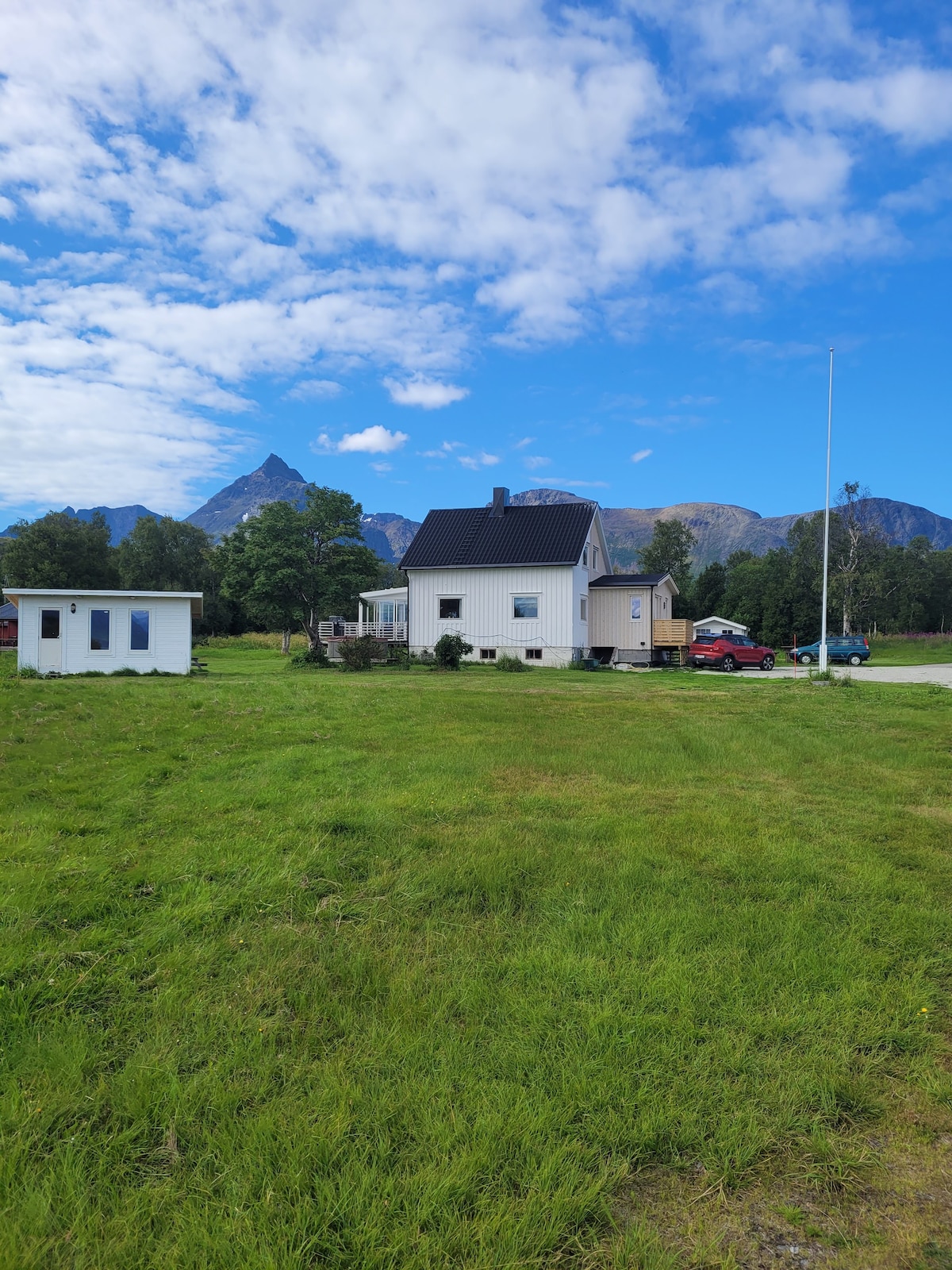 Laneset Lodge, 20km fra Skjervøy