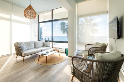 Apartment by the sea in Batroun