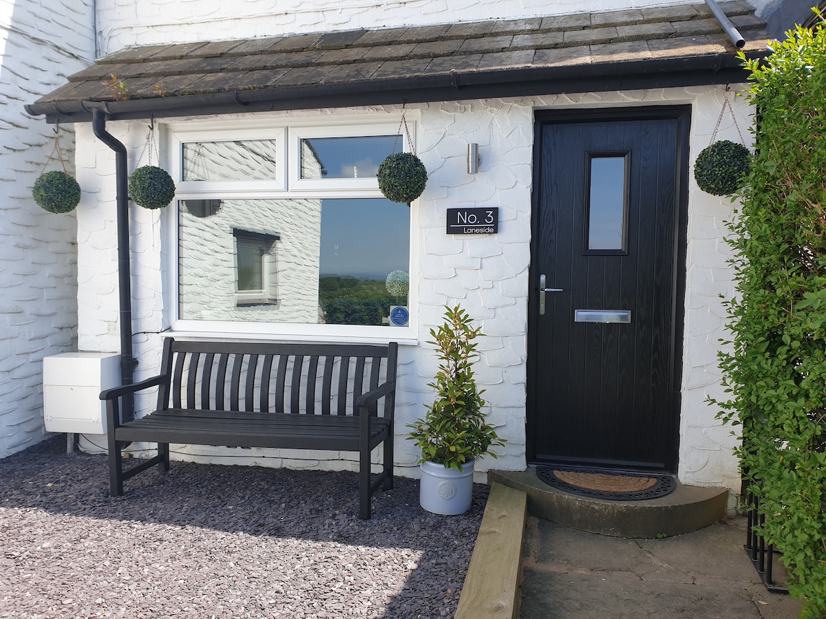 No. 3 Laneside - Viewtastic cottage nr Whalley