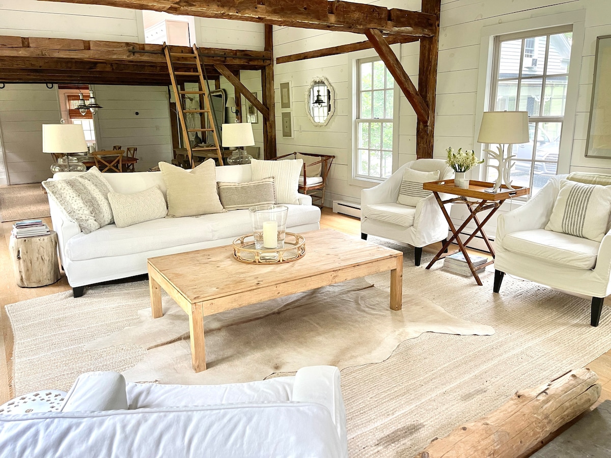 Gorgeous Catskills farmhouse, 10 min from skiing