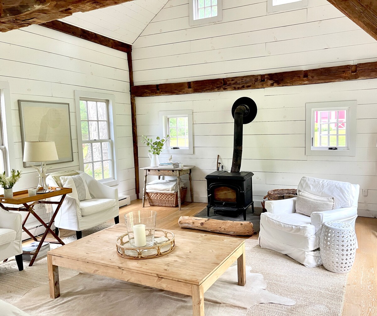 Gorgeous Catskills farmhouse, 10 min from skiing